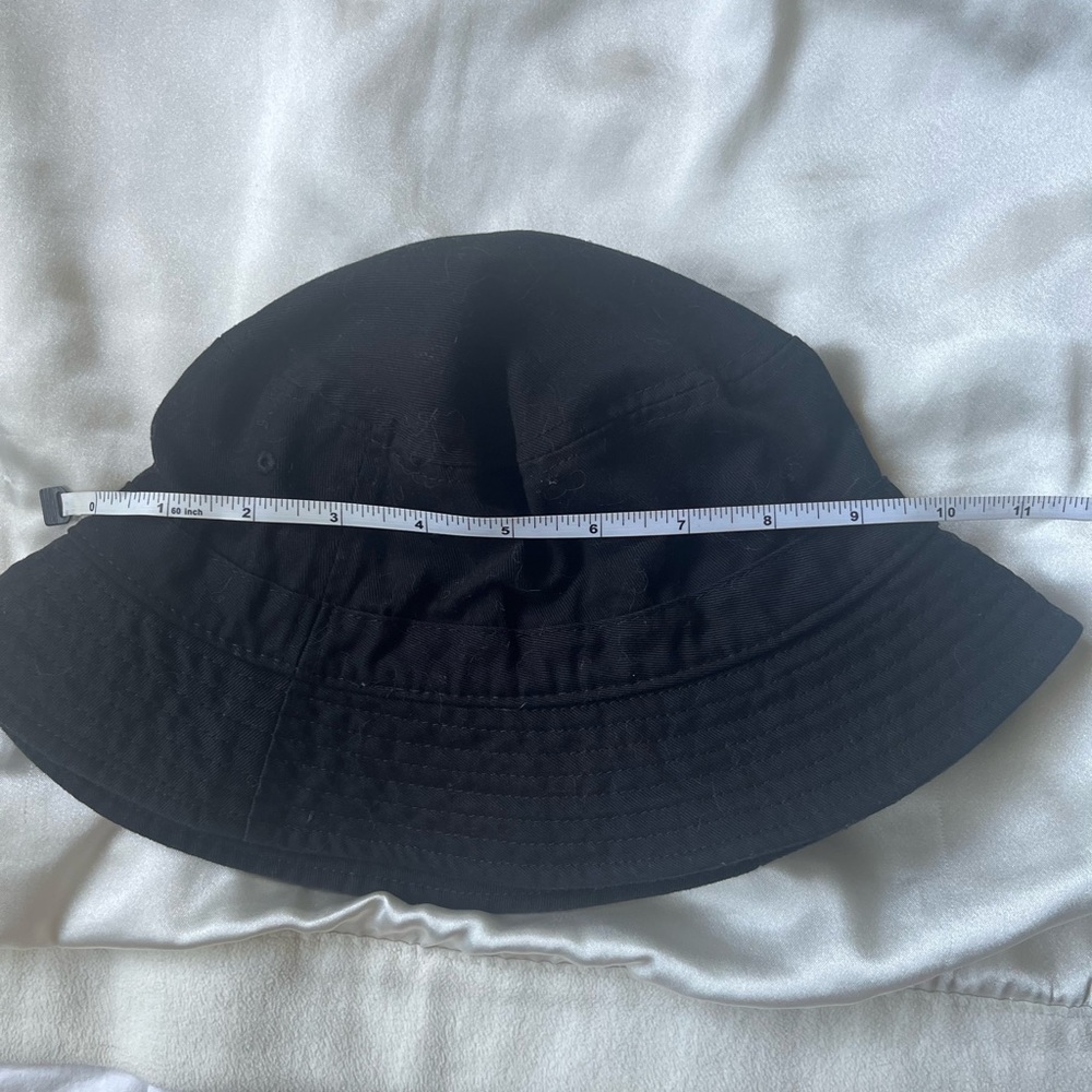 Fuzzy bucket hat bundle - Picture 8 of 10
